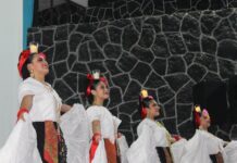 Conmemora IMSS Veracruz Norte Día Mundial del Folklore con presentación artística en CSS Coatepec
