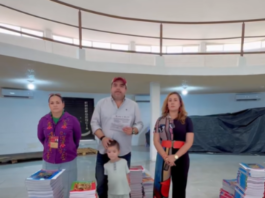Distribuyen más de 56 mil libros de texto gratuitos en escuelas de Tantoyuca para el ciclo escolar 2026-2027