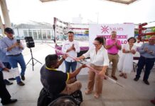 Entrega Daniela Griego implementos deportivos a Club de Paraatletismo
