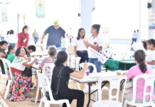 Hojas, ramas y creatividad cobran vida en taller gratuito del Festival del Mar