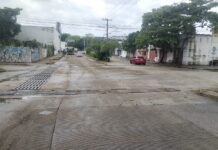 Disminuyen niveles de agua y se restablece la circulación en diversos puntos de Coatzacoalcos
