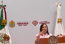 Rocío Nahle ordena colocar avisos sobre prohibición de cuotas escolares en Veracruz