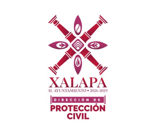 Protección Civil Municipal verifica reporte por olor a gasolina en la zona centro