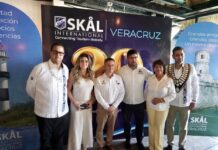 Fortalece Rosa María vinculación con empresarios y profesionales del turismo