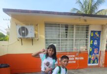 Con el apoyo del alcalde Pedro Miguel Rosaldo, “La Familia Payasito” regresa a clases con sus útiles escolares