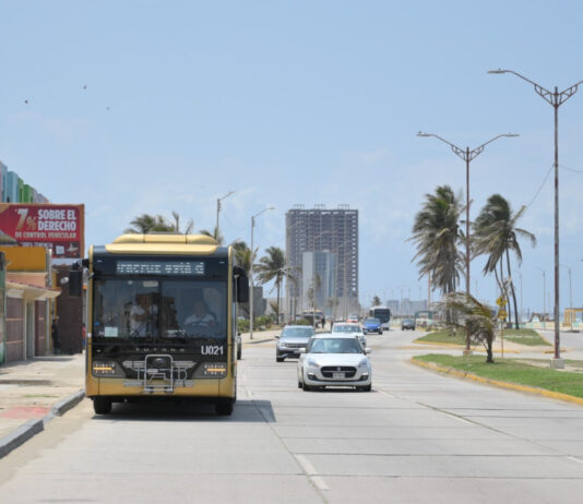 La modernización del transporte en Coatzacoalcos / Hora cero