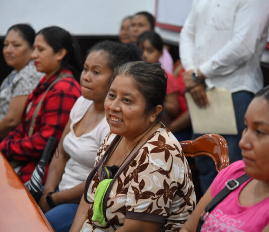 Entrega Pedro Miguel Rosaldo apoyos a 47 familias de ejidos y anuncia servicios para la zona rural
