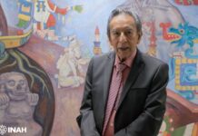 Por su legado en el fortalecimiento de la identidad veracruzana, rinden homenaje a René Ramírez Ordoñez