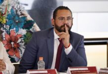 Impulsa Pedro Miguel Rosaldo el talento artesanal de Coatzacoalcos y la región Olmeca
