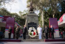 Gobierno de Veracruz realiza Guardias de Honor por el 216 aniversario del inicio de la Independencia de México