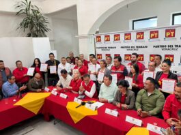 “No falta el que se va ni sobra el que se queda”: PT descarta daño por renuncias en Veracruz