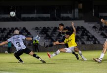 Piratas de Veracruz vence por 2-1 a Venados y celebra con su gente