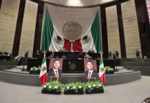 Cámara de Diputados rindió homenaje al diputado Zenyazen Roberto Escobar García y guardó minuto de silencio