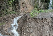 Colapsa puente provisional en Ilamatlán y quedan incomunicadas varias localidades
