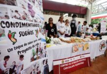 Participan estudiantes de CAM en 4.ª edición de la Expo Venta Manos con Talento
