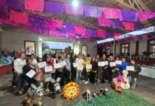 Concluyen talleres de cartonería creativa y elaboración de Piñatas del DIF Municipal