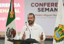 Coatzacoalcos encabeza avance estatal en alfabetización; alcalde destaca coordinación educativa